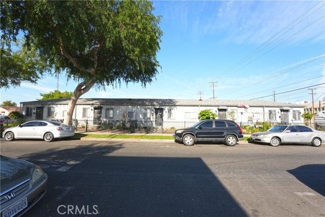 5117 Everett, Maywood, CA 90270