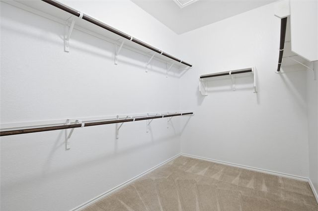 106 Barley Fork LN, Hutto, TX 78634