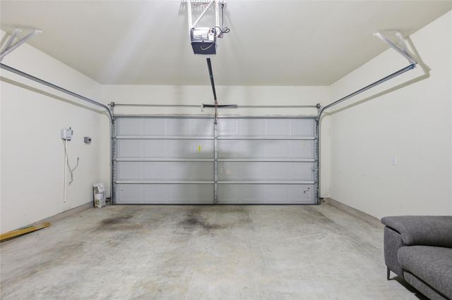 106 Barley Fork LN, Hutto, TX 78634