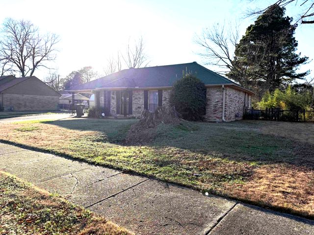 3181 BROOKMEADE ST, Memphis, TN 38127