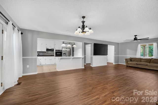 3959 Holly Springs Drive, Newton, NC 28658