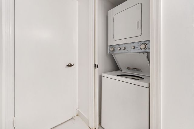 10204 Mangrove Drive 103, Boynton Beach, FL 33437