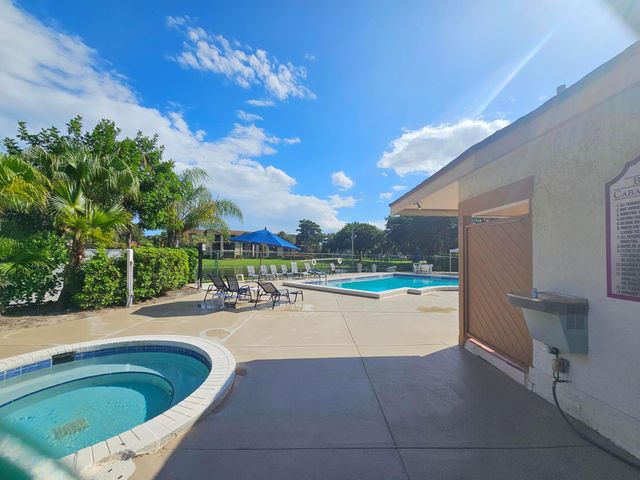 10204 Mangrove Drive 103, Boynton Beach, FL 33437