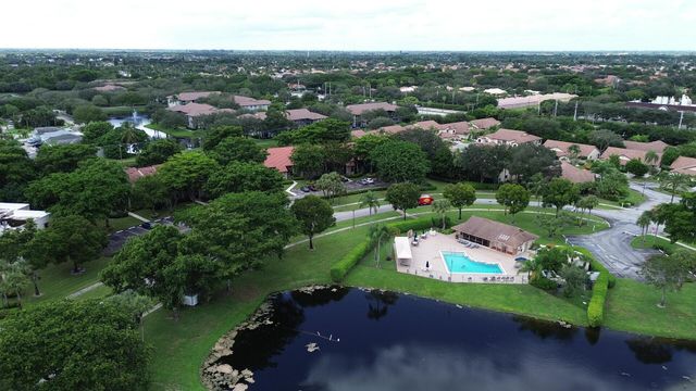10204 Mangrove Drive 103, Boynton Beach, FL 33437