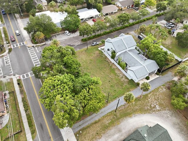 5972 CENTRAL AVENUE, New Port Richey, FL 34653