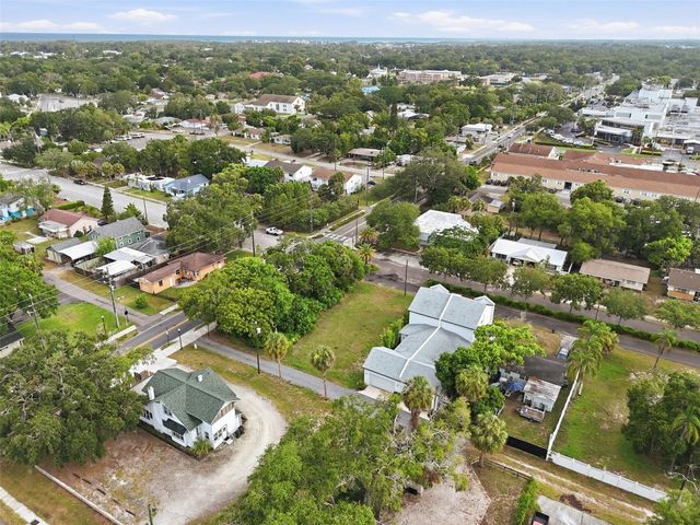 5972 CENTRAL AVENUE, New Port Richey, FL 34653
