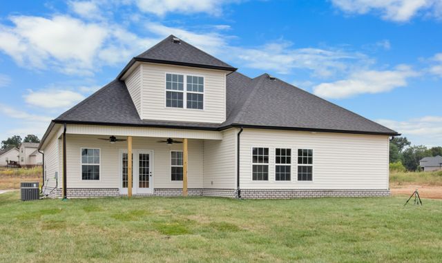 1267 Mourning Cloak Dr, Clarksville, TN 37043