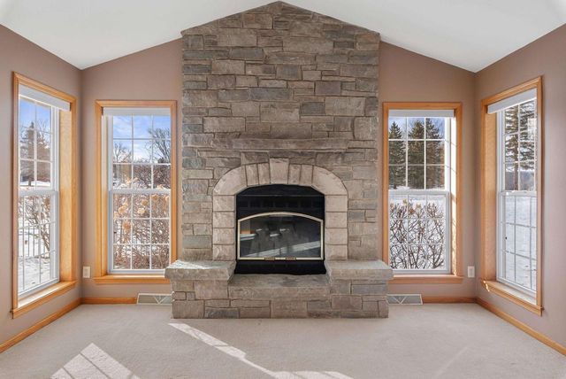 1542 PRIMROSE LANE, Fond Du Lac, WI 54935