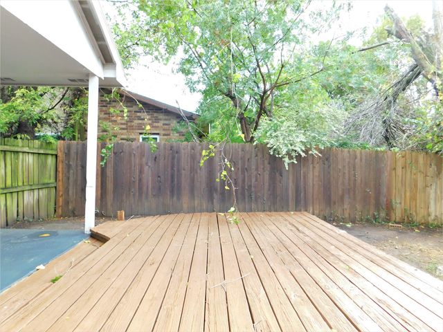 2716 Mistywood Lane, Denton, TX 76209