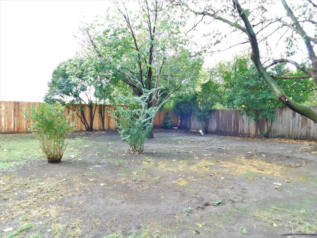 2716 Mistywood Lane, Denton, TX 76209