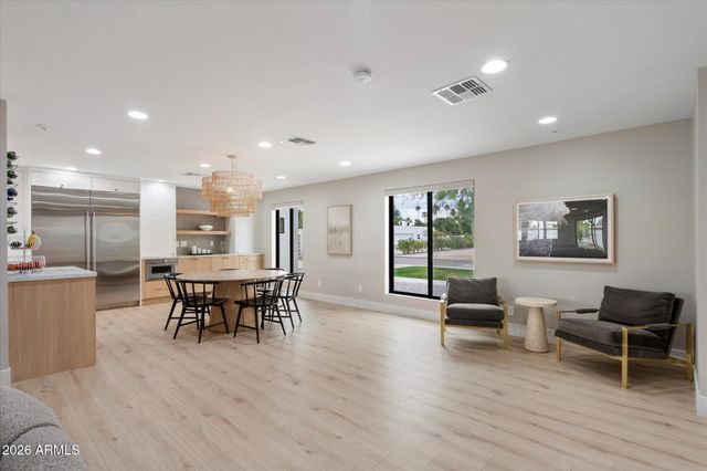 5429 E BLOOMFIELD Road, Scottsdale, AZ 85254