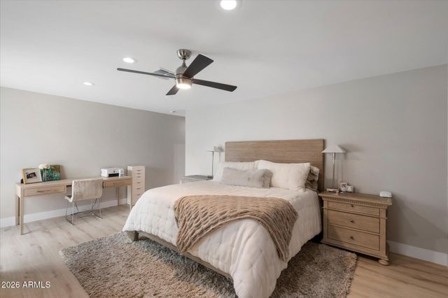 5429 E BLOOMFIELD Road, Scottsdale, AZ 85254