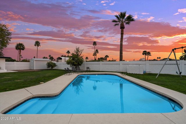 5429 E BLOOMFIELD Road, Scottsdale, AZ 85254