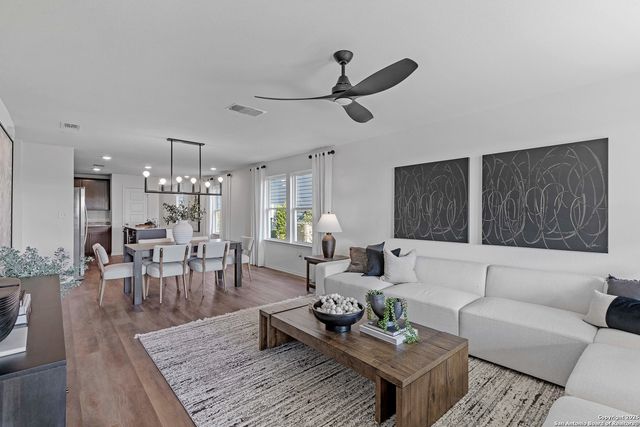 1250 Punta Mita Street, Converse, TX 78109