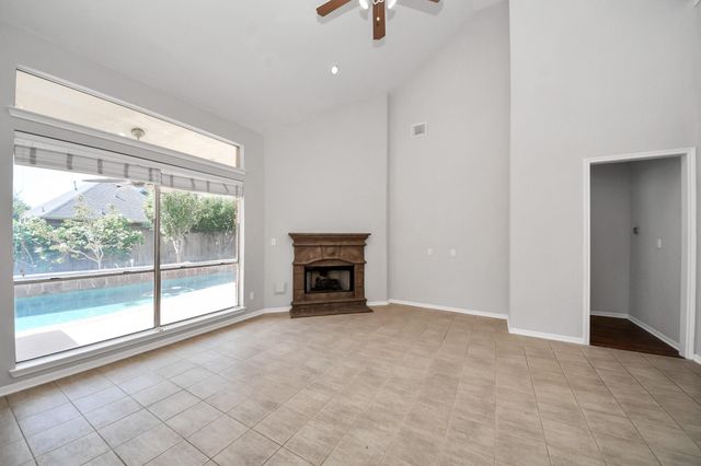 1611 Barton Creek Trail, Katy, TX 77450