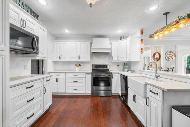 14324 PADDOCK Drive, Wellington, FL 33414