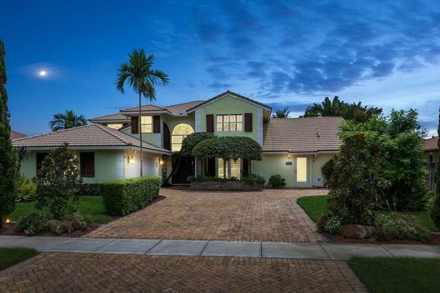14324 PADDOCK Drive, Wellington, FL 33414