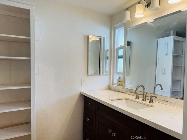 8900 Canary Avenue, Fountain Valley, CA 92708