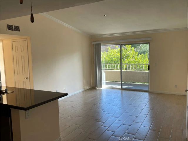 1965 Las Colinas Circle 308, Corona, CA 92879