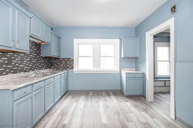 10204 Parkview Avenue, Garfield Heights, OH 44125