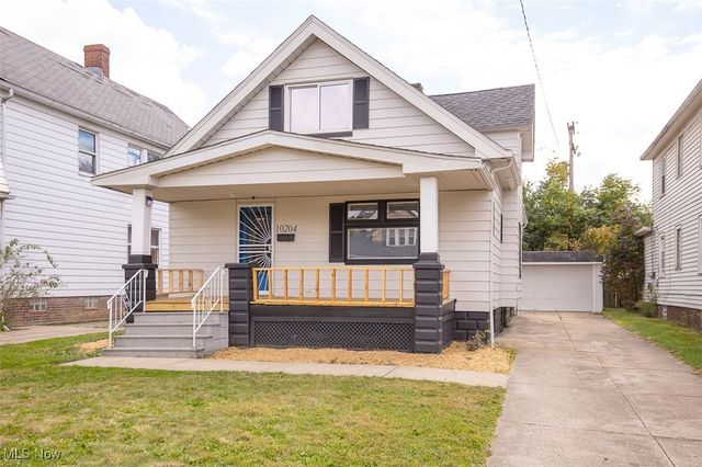10204 Parkview Avenue, Garfield Heights, OH 44125
