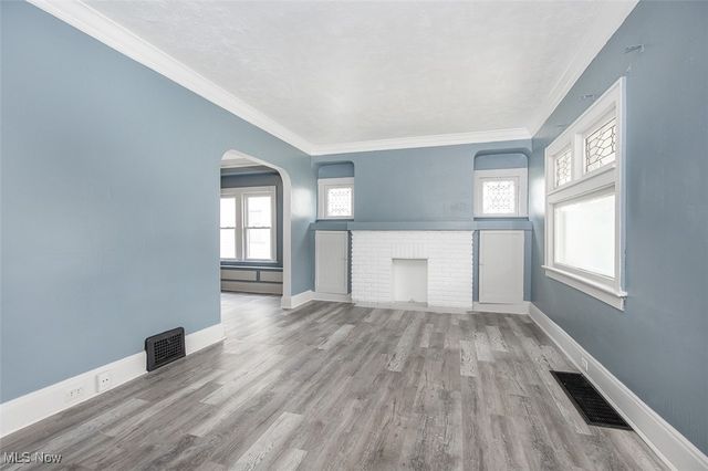 10204 Parkview Avenue, Garfield Heights, OH 44125