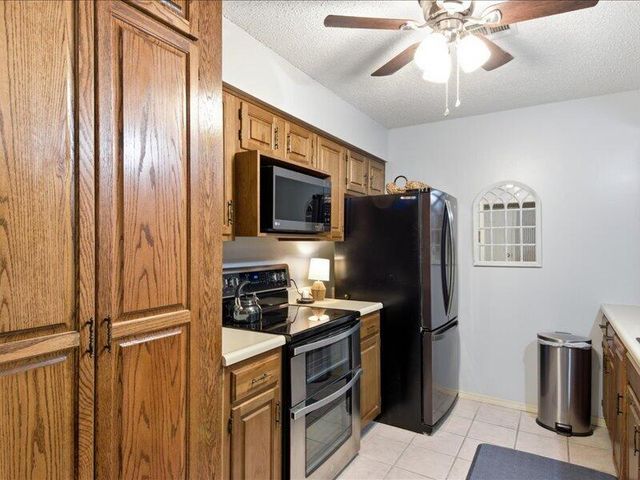 31990 S 624 B7, Grove, OK 74344