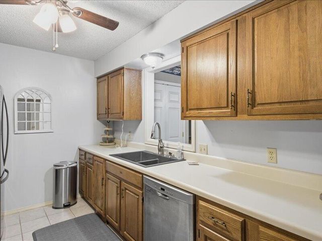 31990 S 624 B7, Grove, OK 74344