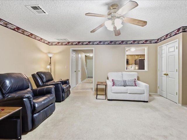 31990 S 624 B7, Grove, OK 74344