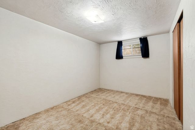 8384 S 1370 E, Sandy, UT 84093