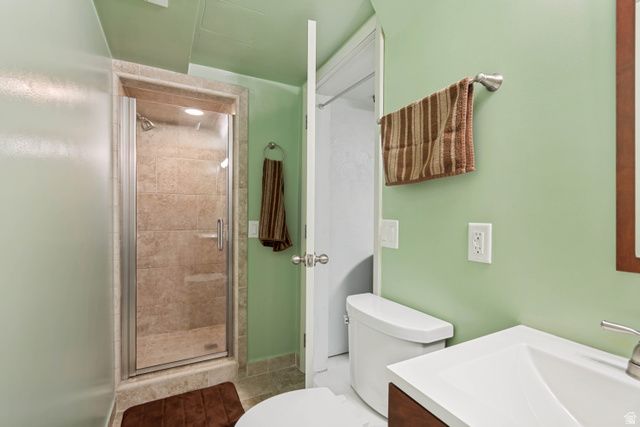 8384 S 1370 E, Sandy, UT 84093