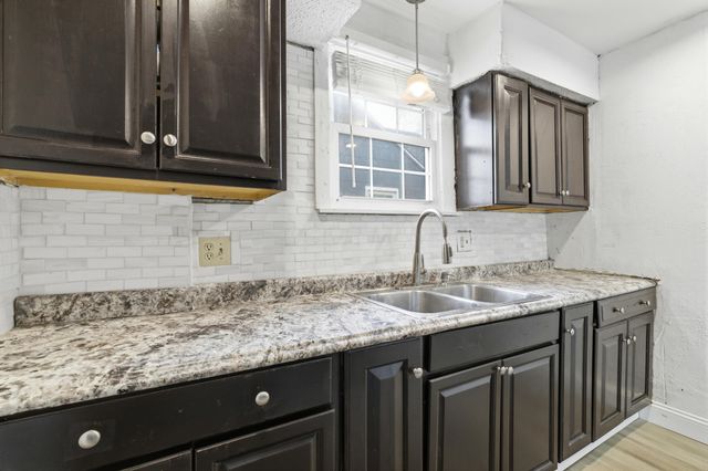 1266 E 22nd Avenue, Columbus, OH 43211