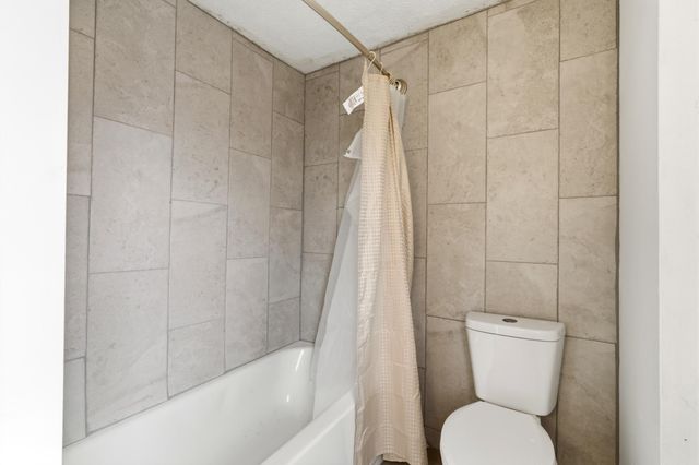 1266 E 22nd Avenue, Columbus, OH 43211