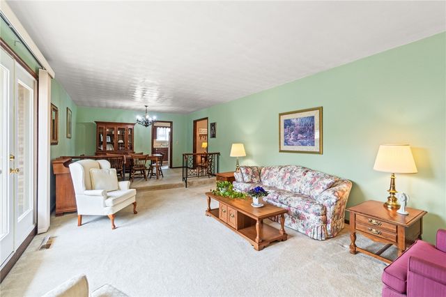 845 Burnside Drive, Tipp City, OH 45371