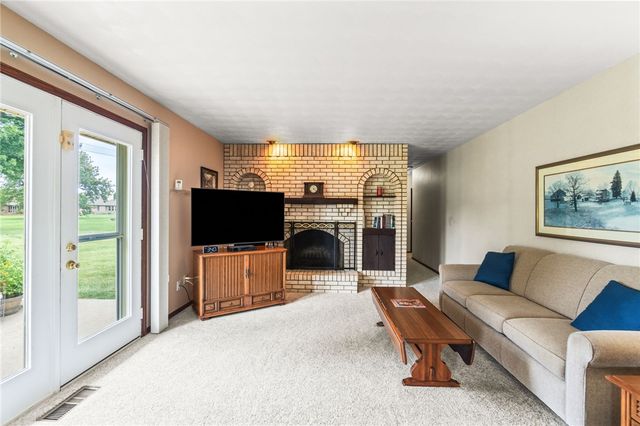845 Burnside Drive, Tipp City, OH 45371