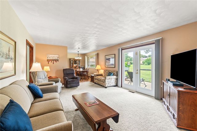 845 Burnside Drive, Tipp City, OH 45371