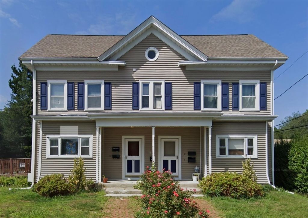 96 Plymouth St 4, Holbrook, MA 02343