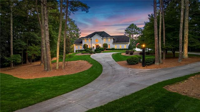 1985 Birmingham Road, Alpharetta, GA 30004