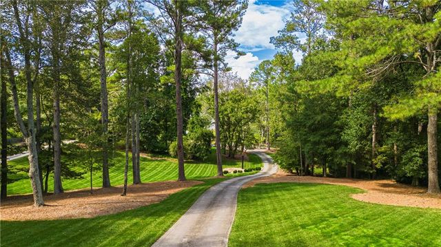 1985 Birmingham Road, Alpharetta, GA 30004