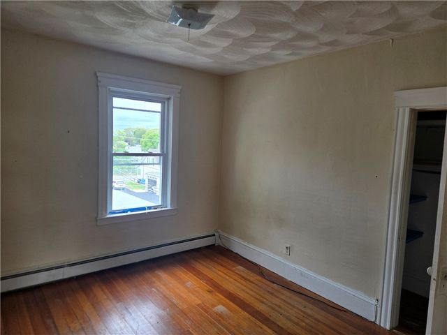 30 Cumberland Street, Cumberland, RI 02864