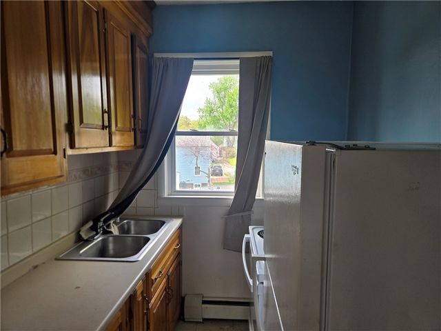 30 Cumberland Street, Cumberland, RI 02864