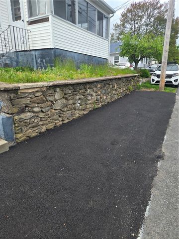 30 Cumberland Street, Cumberland, RI 02864