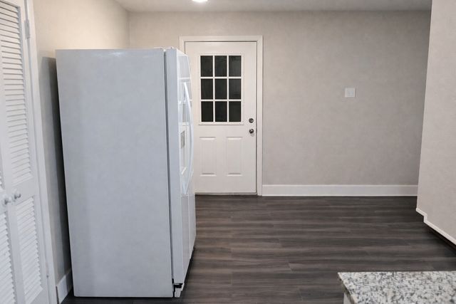 358 S Chambers Avenue, Emhouse, TX 75110