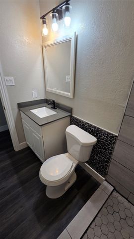 358 S Chambers Avenue, Emhouse, TX 75110