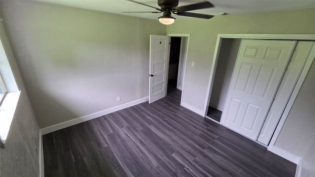 358 S Chambers Avenue, Emhouse, TX 75110