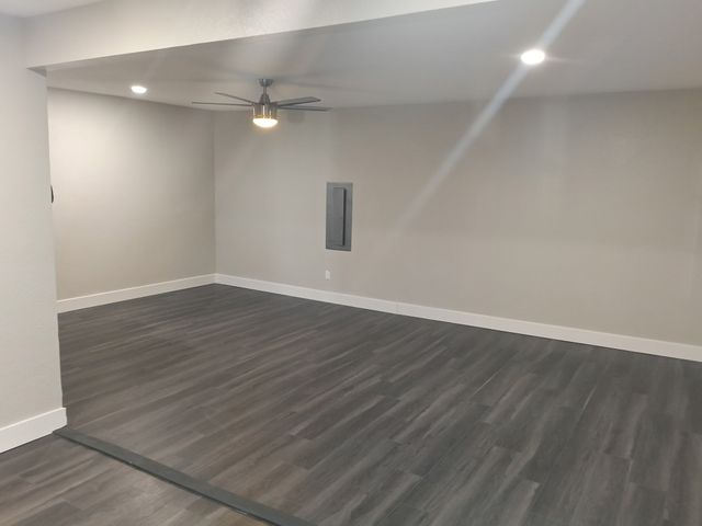 358 S Chambers Avenue, Emhouse, TX 75110