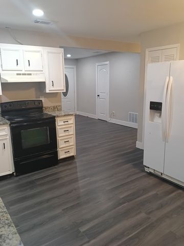 358 S Chambers Avenue, Emhouse, TX 75110