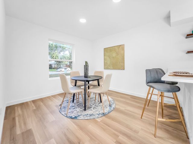 834 Brian Drive, Grand Prairie, TX 75052