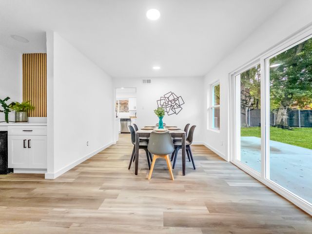 834 Brian Drive, Grand Prairie, TX 75052