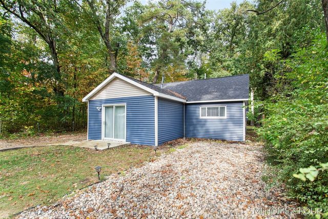 5601 King Street, Newaygo, MI 49337